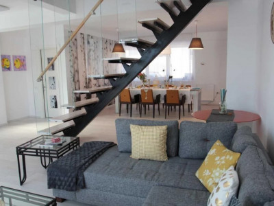 Vila de vanzare in Constanta zona Kamsas