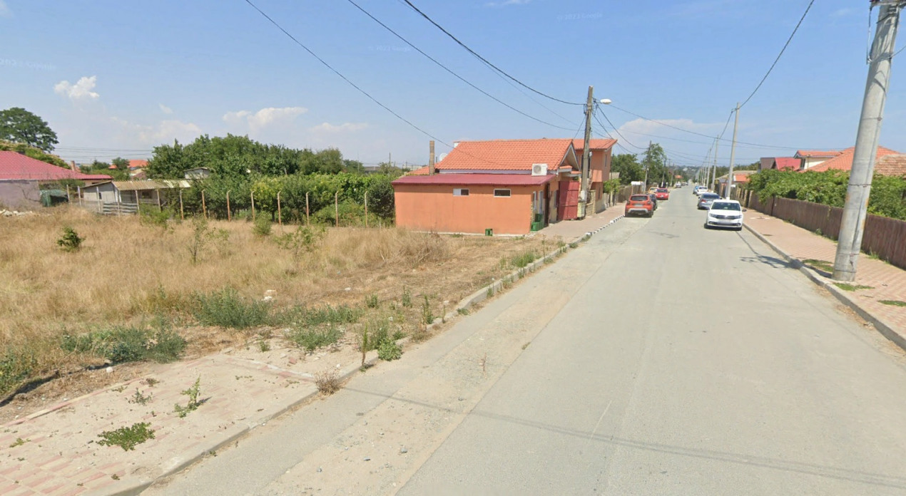 Teren de vanzare in Tuzla zona Patie