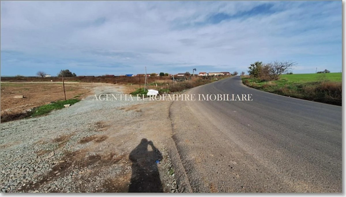 Teren de vanzare in Lumina