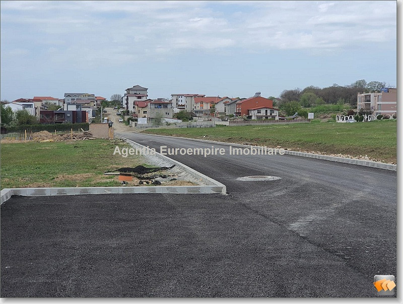 Teren de vanzare in Techirghiol 