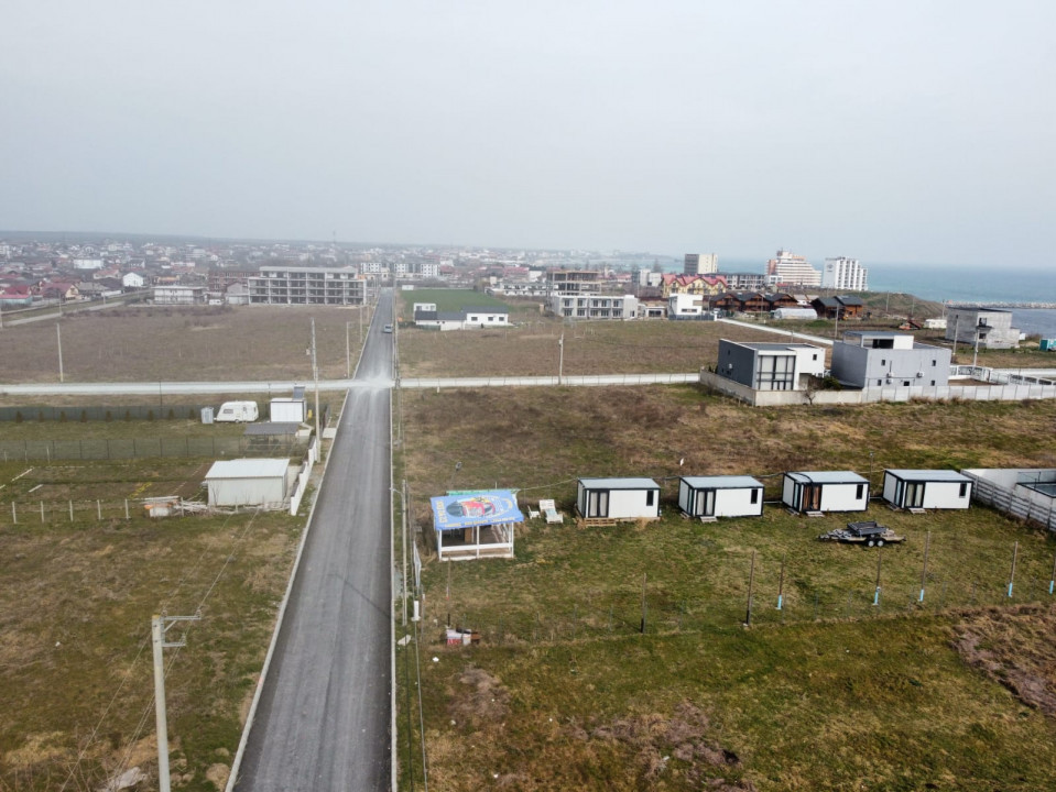 vanzari terenuri in Costinesti zona Forum