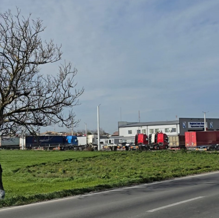 Teren de vanzare in Agigea la DN 38