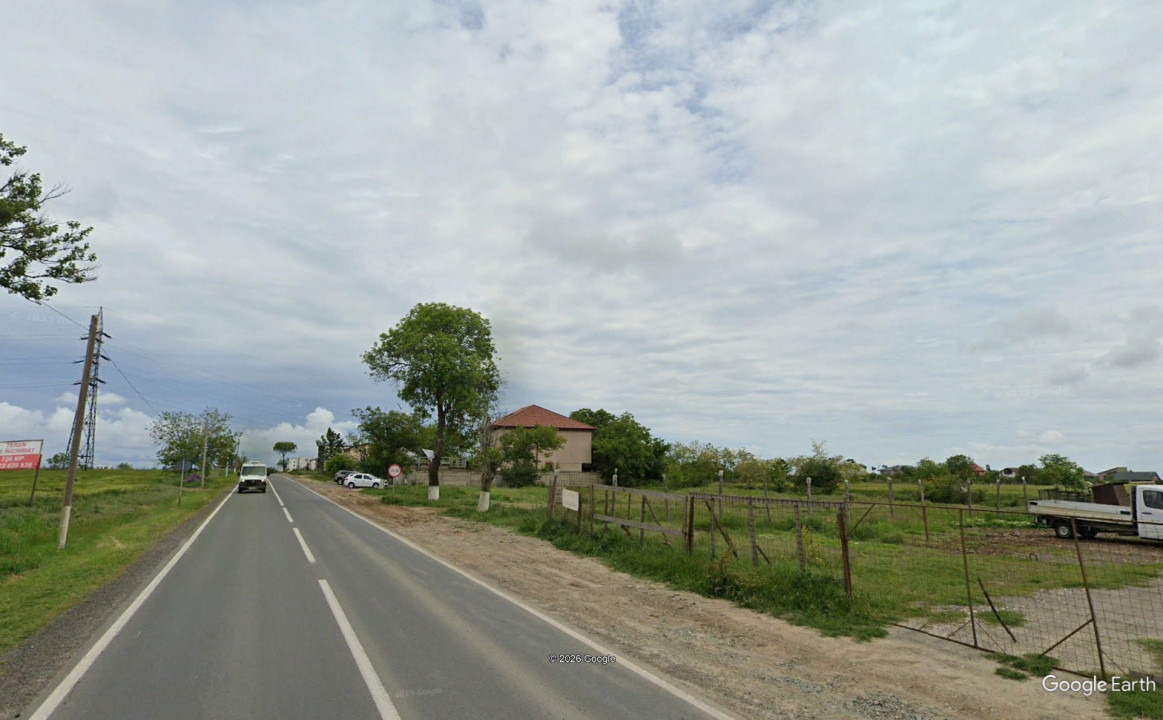 Teren de vanzare in Lazu