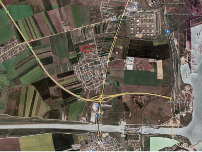 Teren de vanzare in Lazu