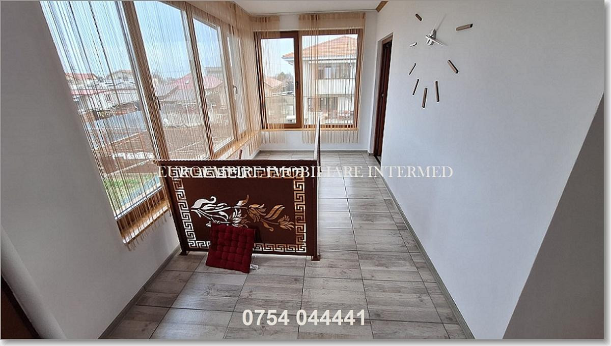 Vila de vanzare in Constanta 